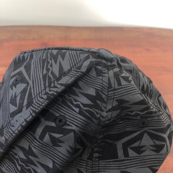 Original Chuck Hat / Cap - Picture 7 of 9